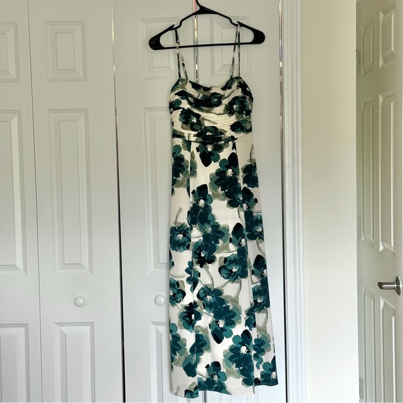 Abercrombie Emerson Dress - Picture 6 of 10